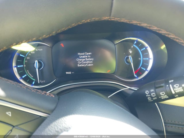 2025 CHRYSLER PACIFICA HYBRID 2C4RC1N79SR528395 Photo 6