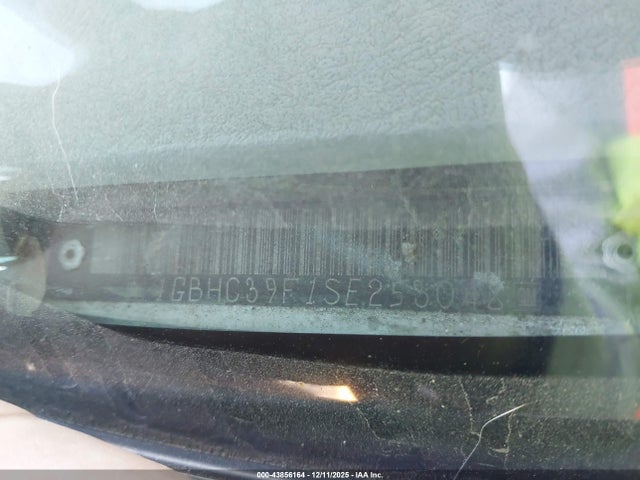 1995 CHEVROLET GMT-400 1GBHC39F1SE253048 Photo 8