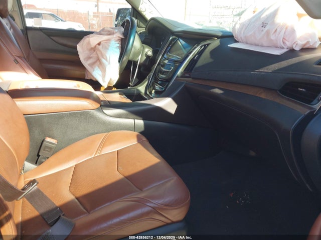 2017 CADILLAC ESCALADE 1GYS4CKJ7HR282823 Photo 4