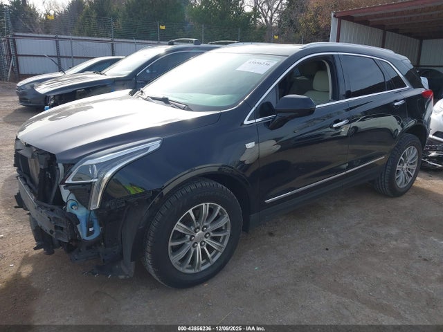 2018 CADILLAC XT5 1GYKNCRS4JZ189565 Photo 1