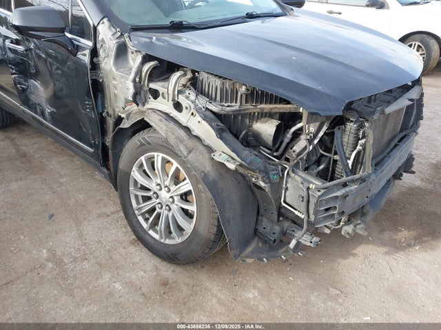 2018 CADILLAC XT5 1GYKNCRS4JZ189565 Photo 5