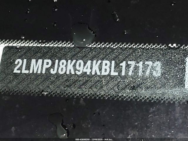 2019 LINCOLN NAUTILUS 2LMPJ8K94KBL17173 Photo 8