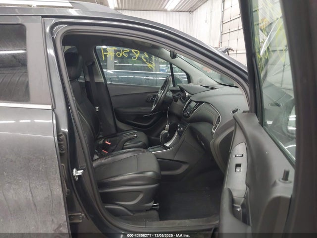 Продаж на аукціоні авто 2017 Chevrolet Trax Lt, vin: 3GNCJLSBXHL274578, номер лоту: 43856271