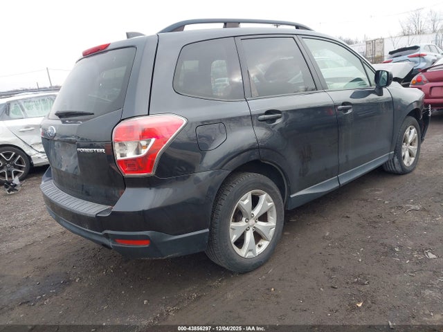 43856297 :رقم المزاد ، JF2SJADC4GH438999 vin ، 2016 Subaru Forester 2.5i Premium مزاد بيع