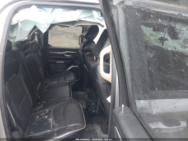 2019 RAM 1500 1C6RREDT9KN905199 Photo 7