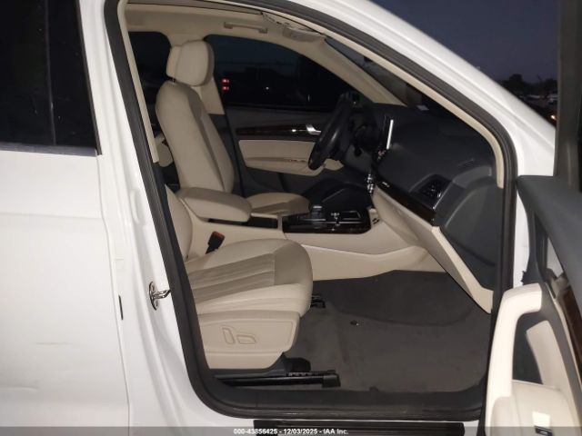2019 AUDI Q5 WA1BNAFY2K2090380 Photo 4