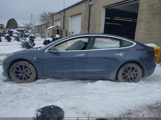 5YJ3E1EB9LF744278 Tesla Model 3 Long Range Dual Motor All-wheel Drive