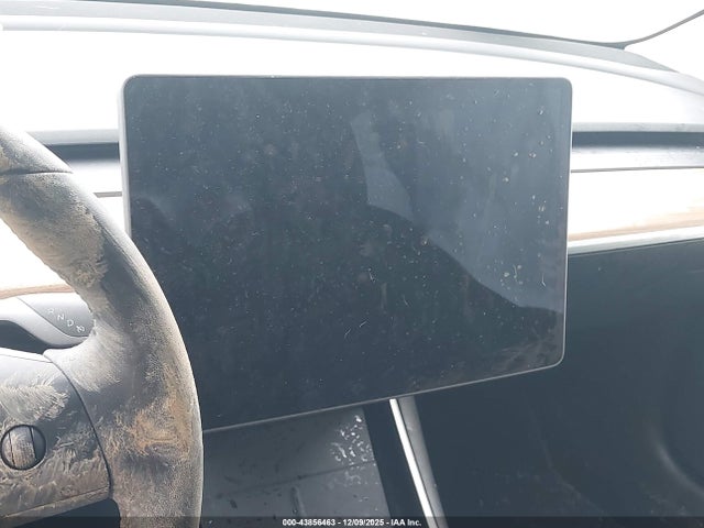 5YJ3E1EB9LF744278 Tesla Model 3 Long Range Dual Motor All-wheel Drive