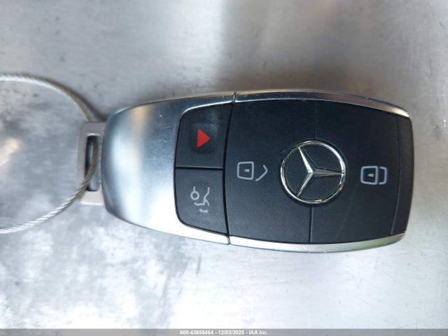 55SWF8DB1KU305304 Mercedes-Benz C 300