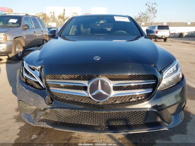 55SWF8DB1KU305304 Mercedes-Benz C 300