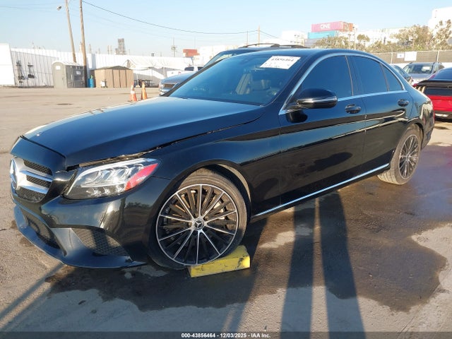 55SWF8DB1KU305304 Mercedes-Benz C 300