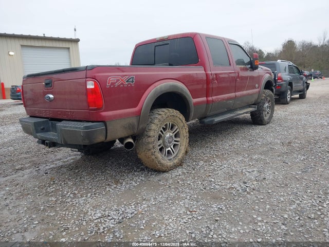1FT8W3BT8FEC60927 Ford F-350 Lariat