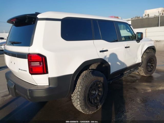 2024 TOYOTA LAND CRUISER JTEABFAJ6RK016810 Photo 3