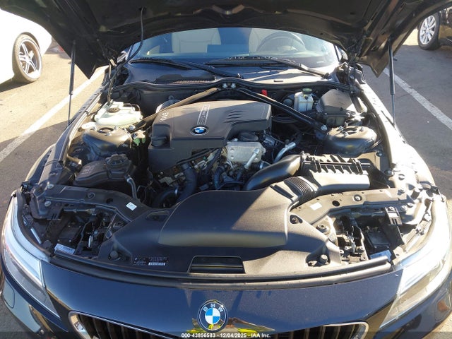 2014 BMW Z4 WBALL5C50EJ105516 Photo 9