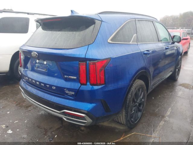 2021 KIA SORENTO 5XYRK4LF0MG039924 Photo 3