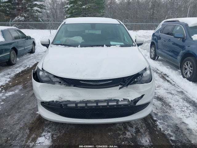 Продаж на аукціоні авто 2022 Chrysler Voyager Lx, vin: 2C4RC1CGXNR227089, номер лоту: 43856601