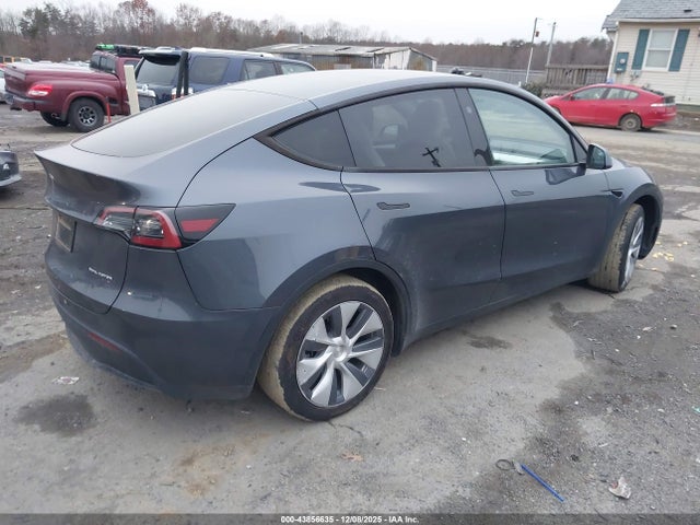 2023 TESLA MODEL Y 7SAYGDEE7PA147714 Photo 3