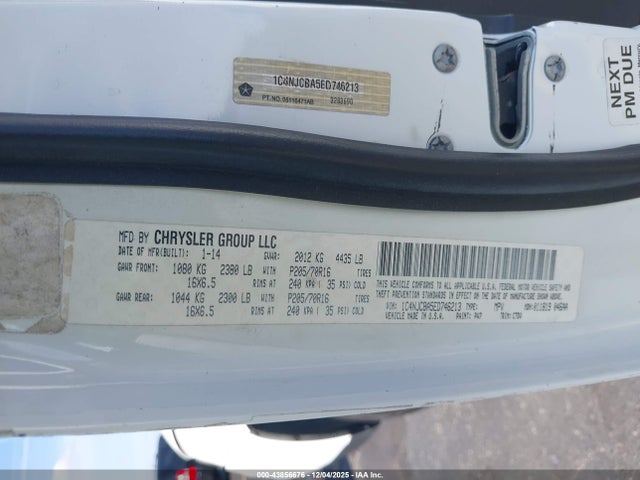 2014 JEEP COMPASS 1C4NJCBA5ED746213 Photo 8