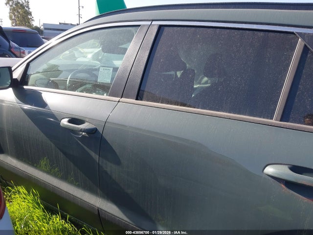 KNDCR3LE0P5069635 KIA NIRO EX