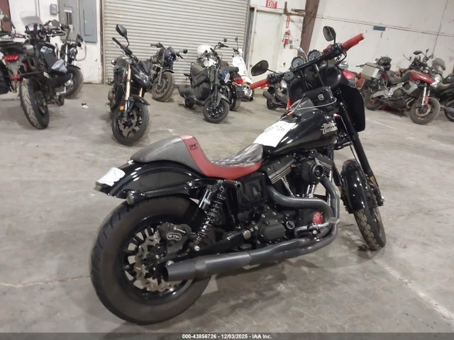 2016 HARLEY-DAVIDSON FXDB 1HD1GXM36GC306835 Photo 3