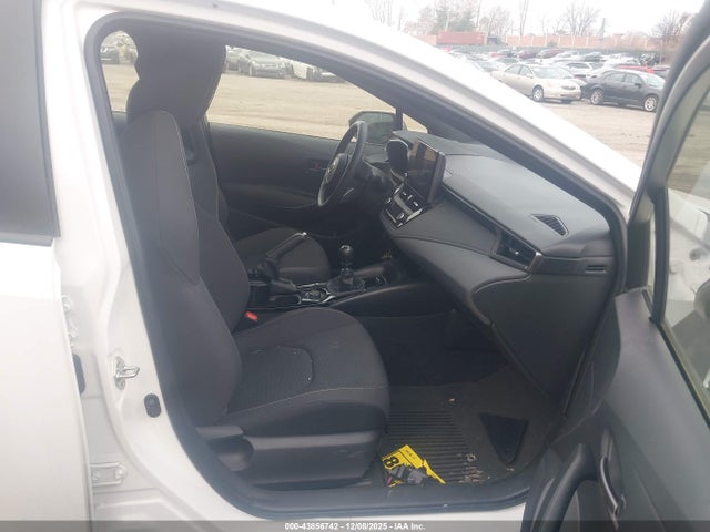 2024 TOYOTA GR COROLLA JTNABAAE4RA012332 Photo 4