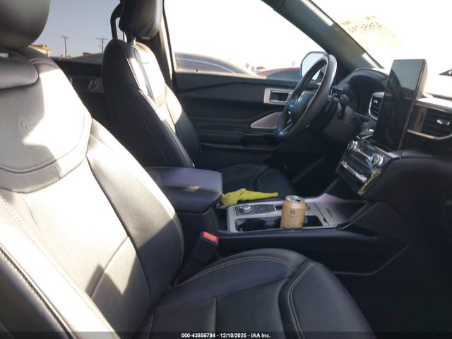2021 FORD EXPLORER 1FM5K8GC0MGB45045 Photo 4