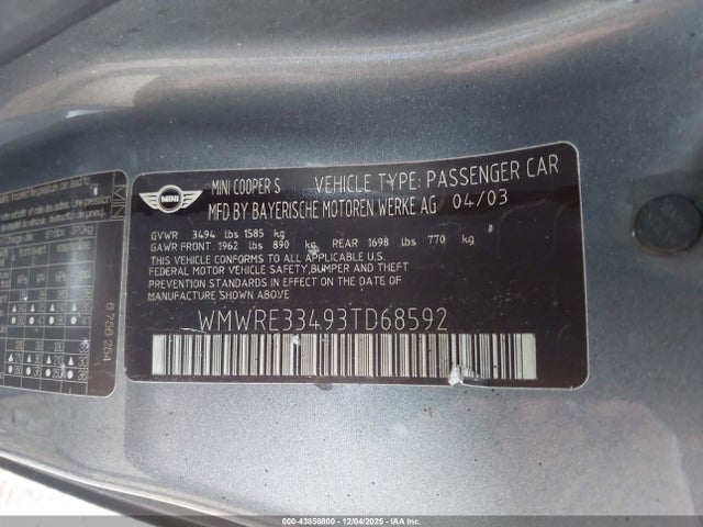 2003 MINI COOPER S WMWRE33493TD68592 Photo 8