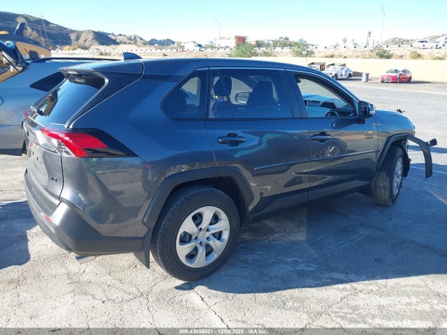 Toyota RAV4 LE 2025 JTMK1RFV5SD135158 Image 14