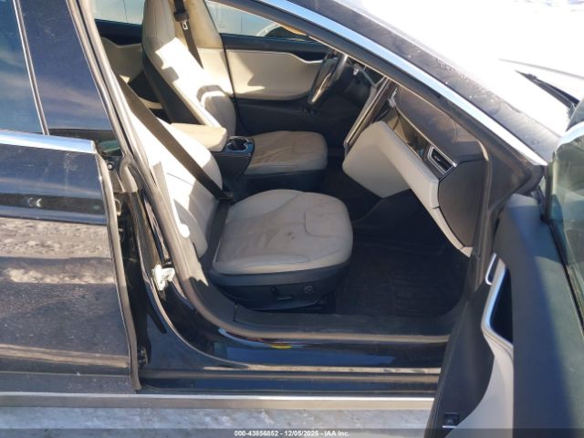 2014 TESLA MODEL S 5YJSA1S10EFP28489 Photo 4