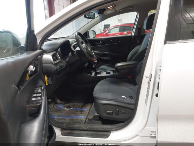 2017 KIA SORENTO 5XYPGDA30HG290367 Photo 4