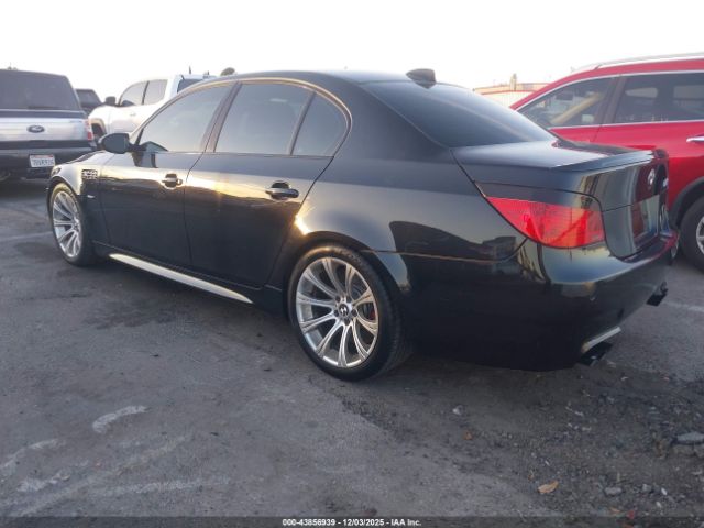 2006 BMW M5 WBSNB93596B584531 Photo 2