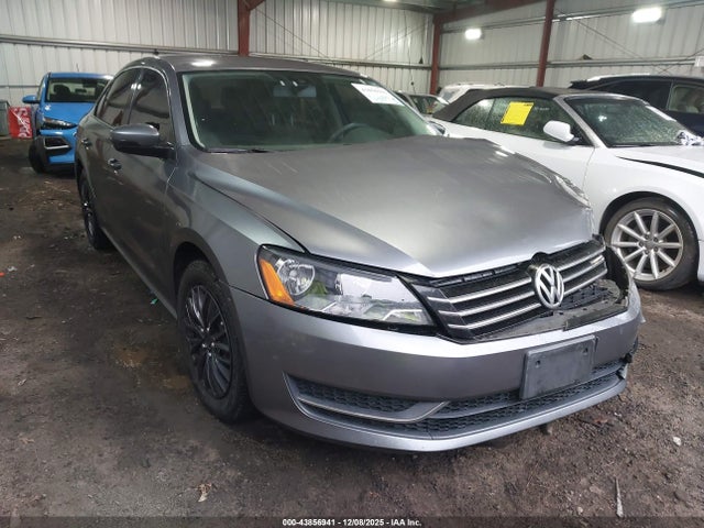 2014 Volkswagen Passat 2.5l S მანქანა იყიდება აუქციონზე, vin: 1VWAP7A37EC025725, აუქციონის ნომერი: 43856941