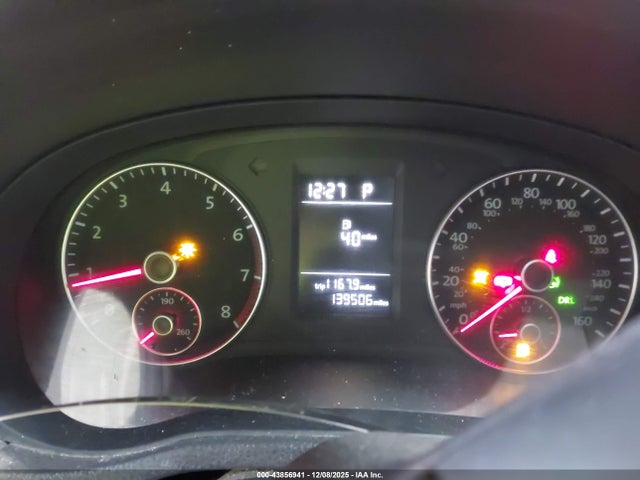 2014 Volkswagen Passat 2.5l S მანქანა იყიდება აუქციონზე, vin: 1VWAP7A37EC025725, აუქციონის ნომერი: 43856941