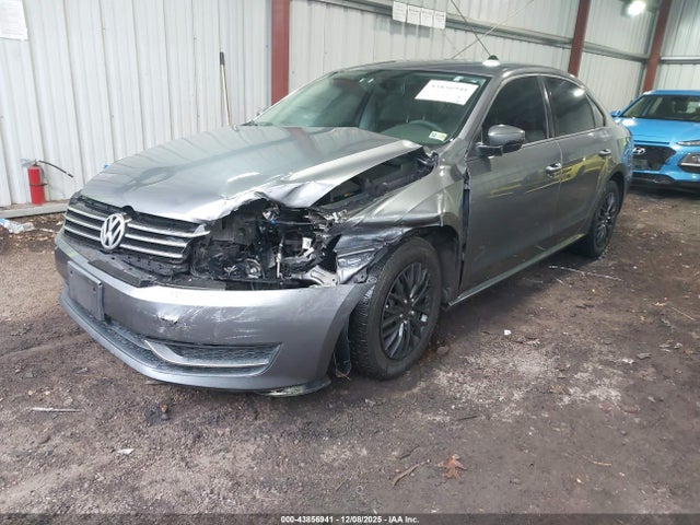 2014 Volkswagen Passat 2.5l S მანქანა იყიდება აუქციონზე, vin: 1VWAP7A37EC025725, აუქციონის ნომერი: 43856941