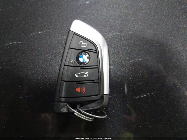 2022 BMW 530 WBA13BJ02NWX84740 Photo 10