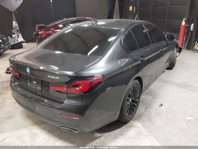2022 BMW 530 WBA13BJ02NWX84740 Photo 3