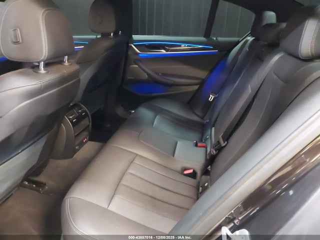 2022 BMW 530 WBA13BJ02NWX84740 Photo 7