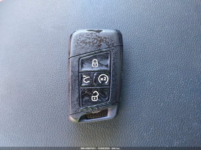 2024 VOLKSWAGEN TIGUAN 3VVAB7AX7RM223831 Photo 10