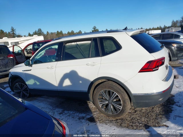 3VVAB7AX7RM223831 Volkswagen Tiguan 2.0t Wolfsburg Edition