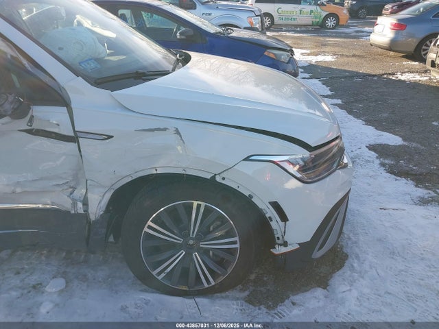 2024 VOLKSWAGEN TIGUAN 3VVAB7AX7RM223831 Photo 5