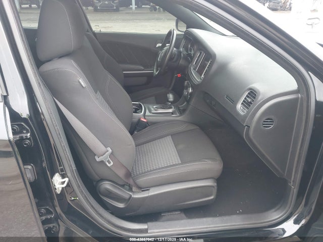 2023 DODGE CHARGER 2C3CDXBG8PH674301 Photo 4