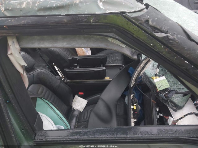 2023 RIVIAN R1T 7FCTGAAA1PN019654 Photo 4