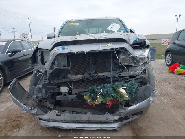 3TYAX5GN1MT027861 Toyota Tacoma Sr