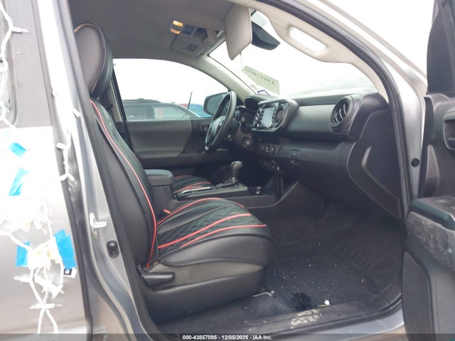 3TYAX5GN1MT027861 Toyota Tacoma Sr