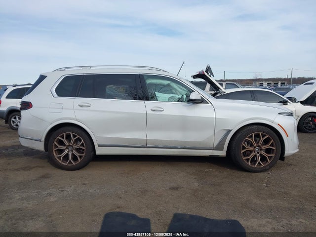 5UX23EM03R9V69391 BMW X7 Xdrive40i