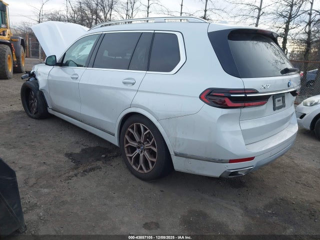 5UX23EM03R9V69391 BMW X7 Xdrive40i