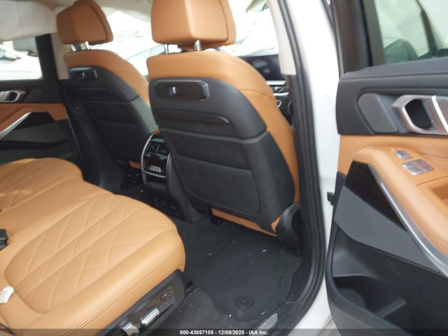 5UX23EM03R9V69391 BMW X7 Xdrive40i