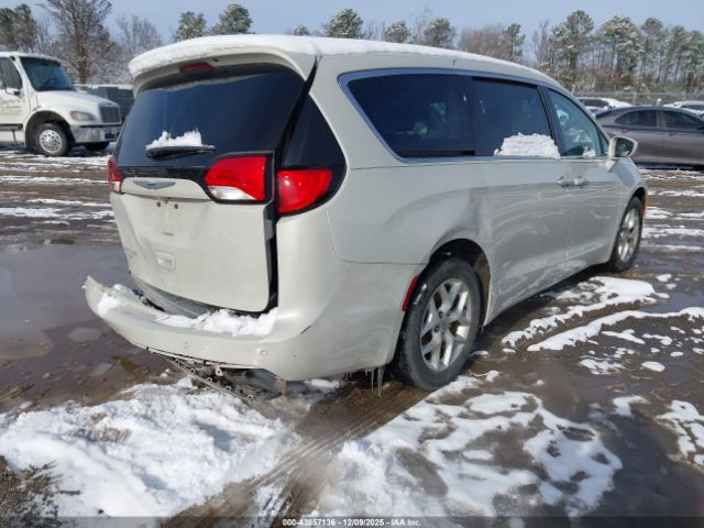 2020 CHRYSLER PACIFICA 2C4RC1FGXLR109231 Photo 3