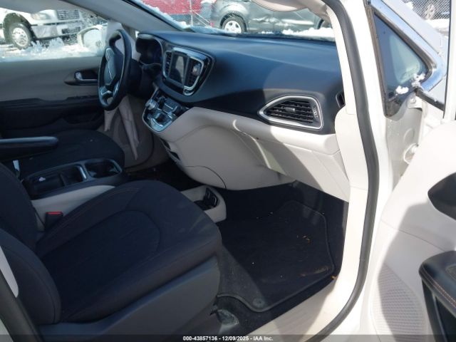 2020 CHRYSLER PACIFICA 2C4RC1FGXLR109231 Photo 4