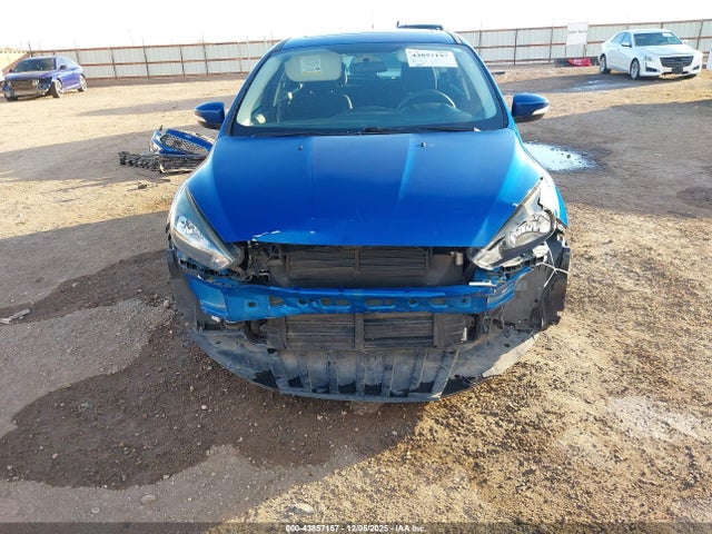 1FADP3M22JL205190 Ford FOCUS SEL